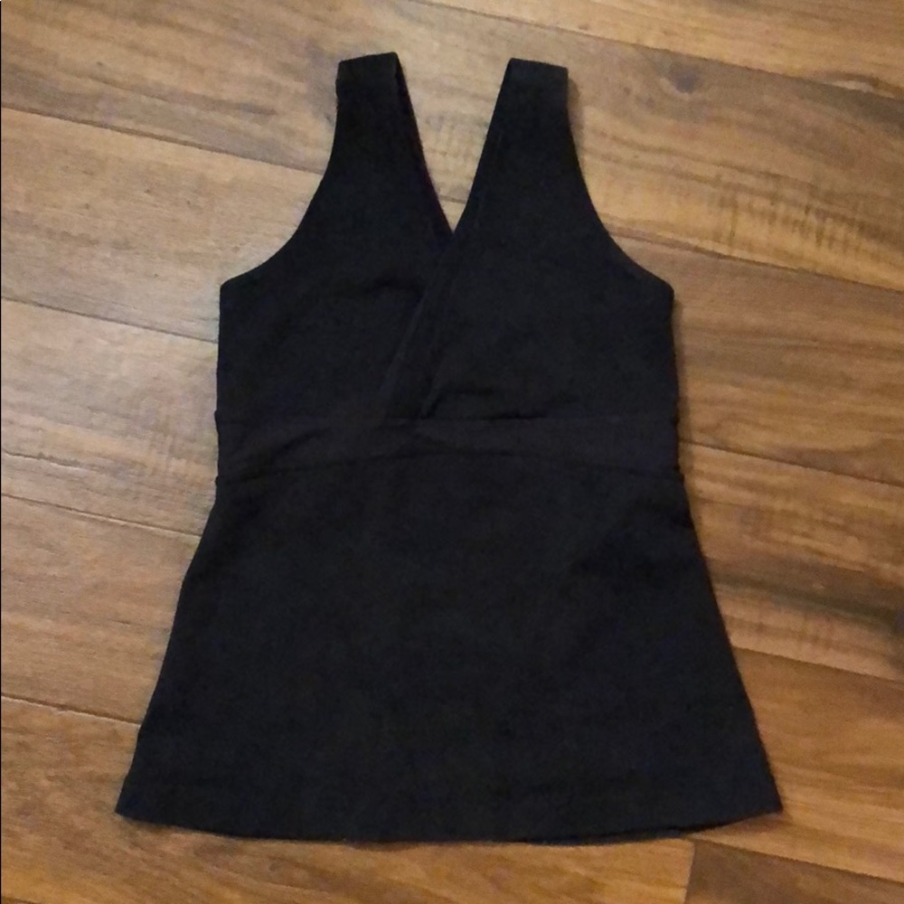 Lululemon black workout tank